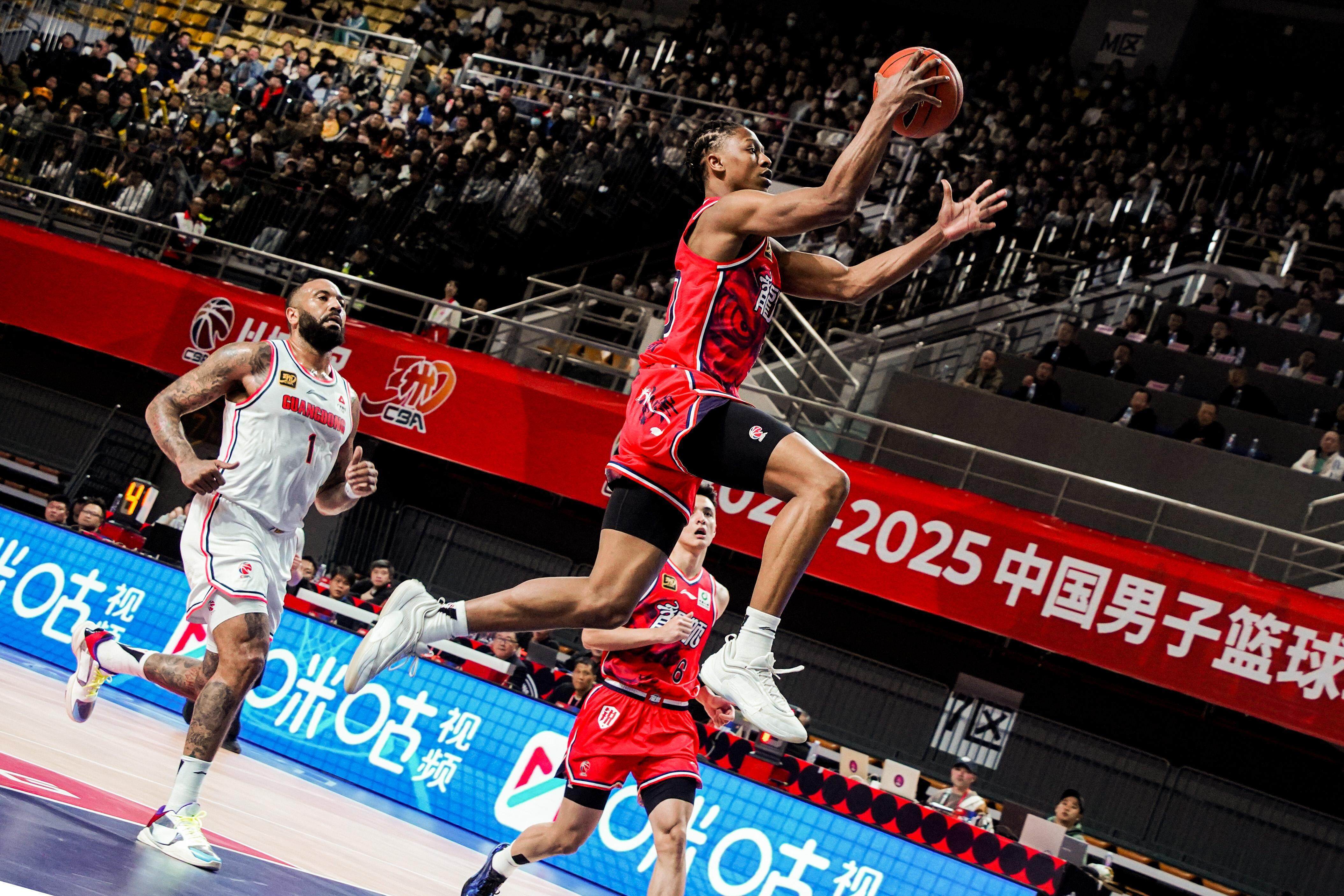 开云体育在线-广东队主场告捷,扩大优势领先对手的简单介绍