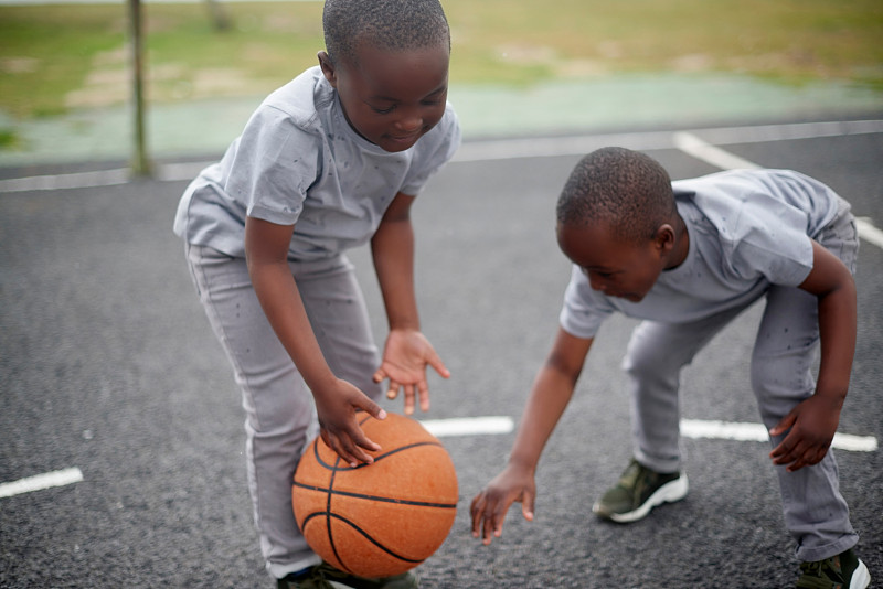 开云体育APP下载-非洲篮球联赛开赛各方豪强实力逐渐显现