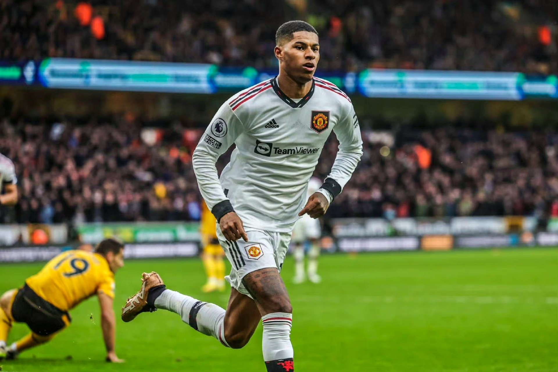 包含华特福德客场失利,降级压力增大的词条 包含华特福德客场失利,降级压力增大的词条