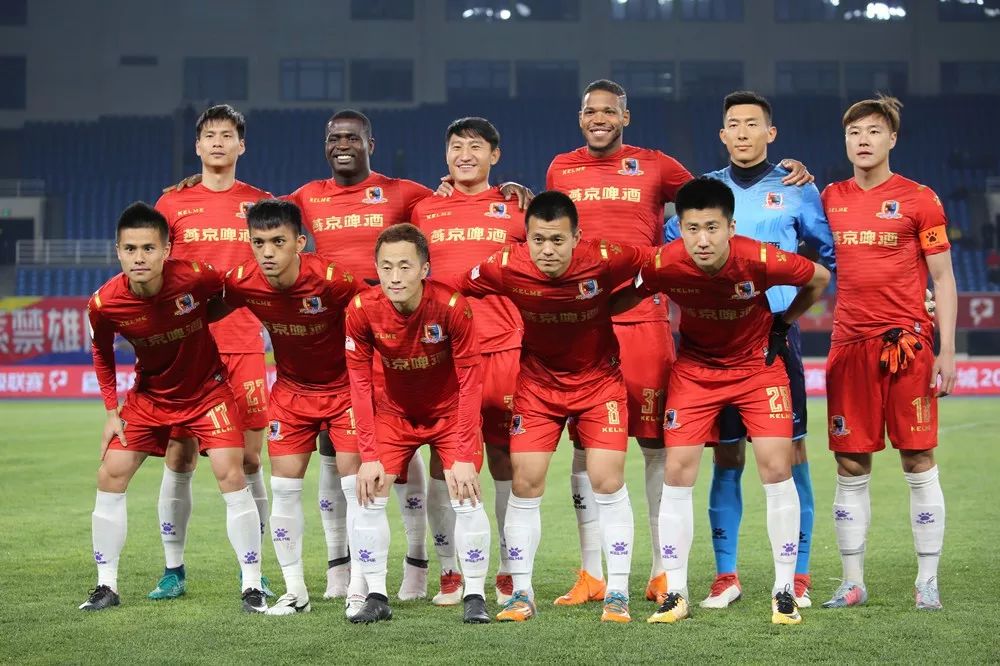 包含新疆雪豹客场迎战燕京北控,力争赢得关键三分的词条 包含新疆雪豹客场迎战燕京北控,力争赢得关键三分的词条