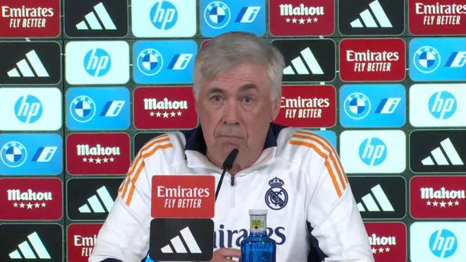 开云下载-巴西大将受伤无缘国家队，球队备战受挫的简单介绍