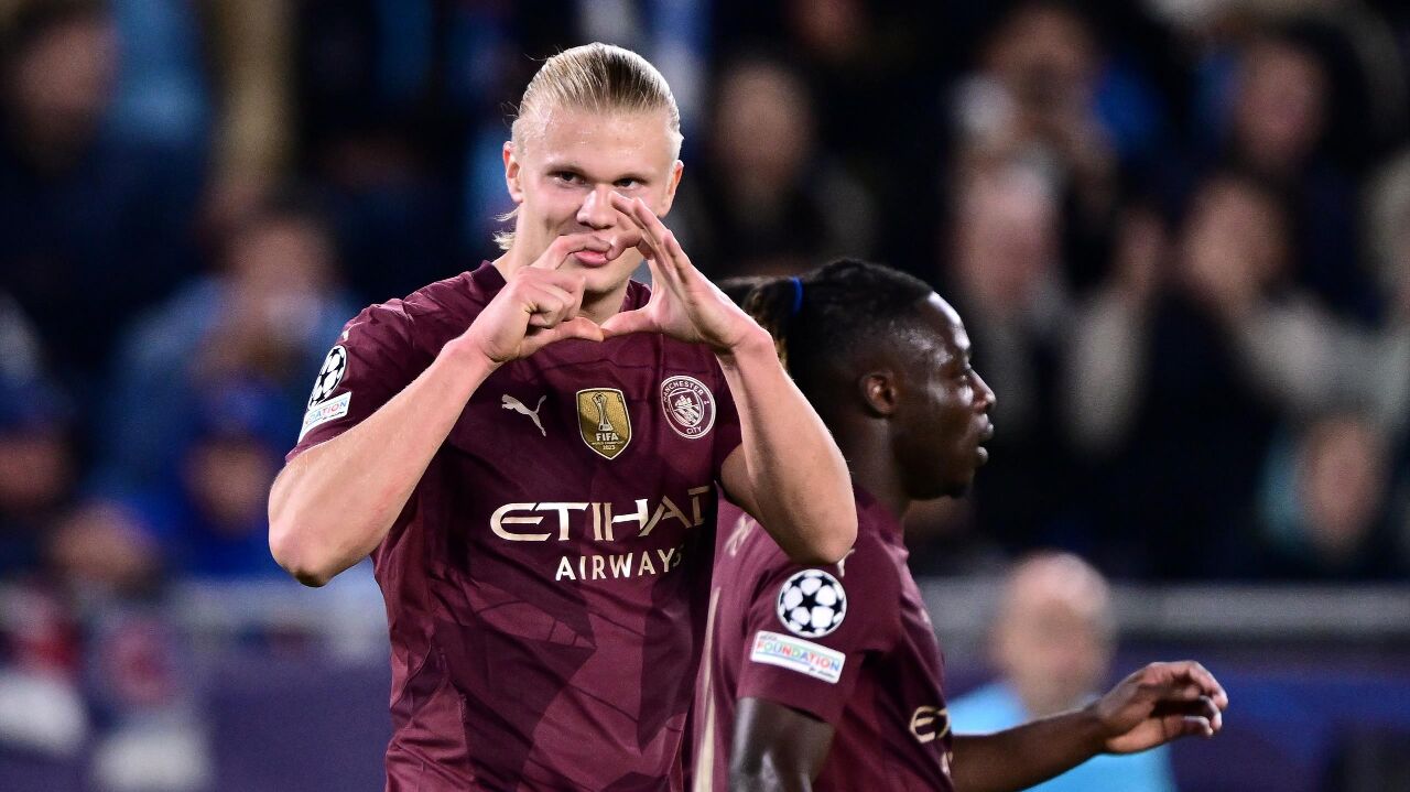 曼城客场大胜,继续保持不败势头 曼城客场大胜,继续保持不败势头