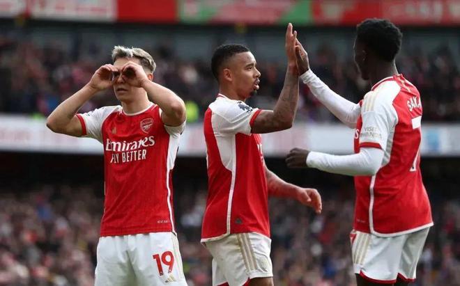 开云官网-利物浦客场不敌葡萄牙球队波尔图的简单介绍