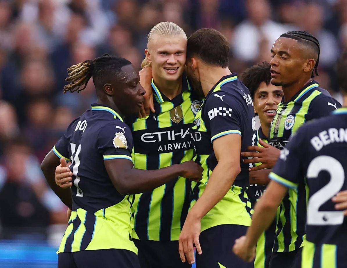 曼城客场战胜埃弗顿,冠军梦想再起 曼城客场战胜埃弗顿,冠军梦想再起