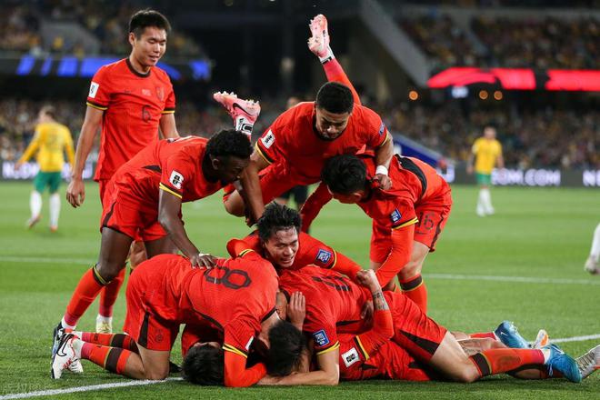 开云体育中国-包含前瞻国内足球冠军赛，球队雄心勃勃的词条