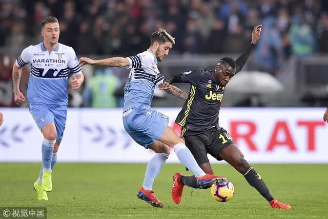 包含蓝鹰队球员出色表现,带领球队取得胜利的词条 包含蓝鹰队球员出色表现,带领球队取得胜利的词条