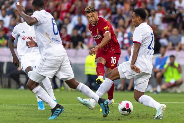 里昂击败波尔多,继续保持不败 里昂击败波尔多,继续保持不败