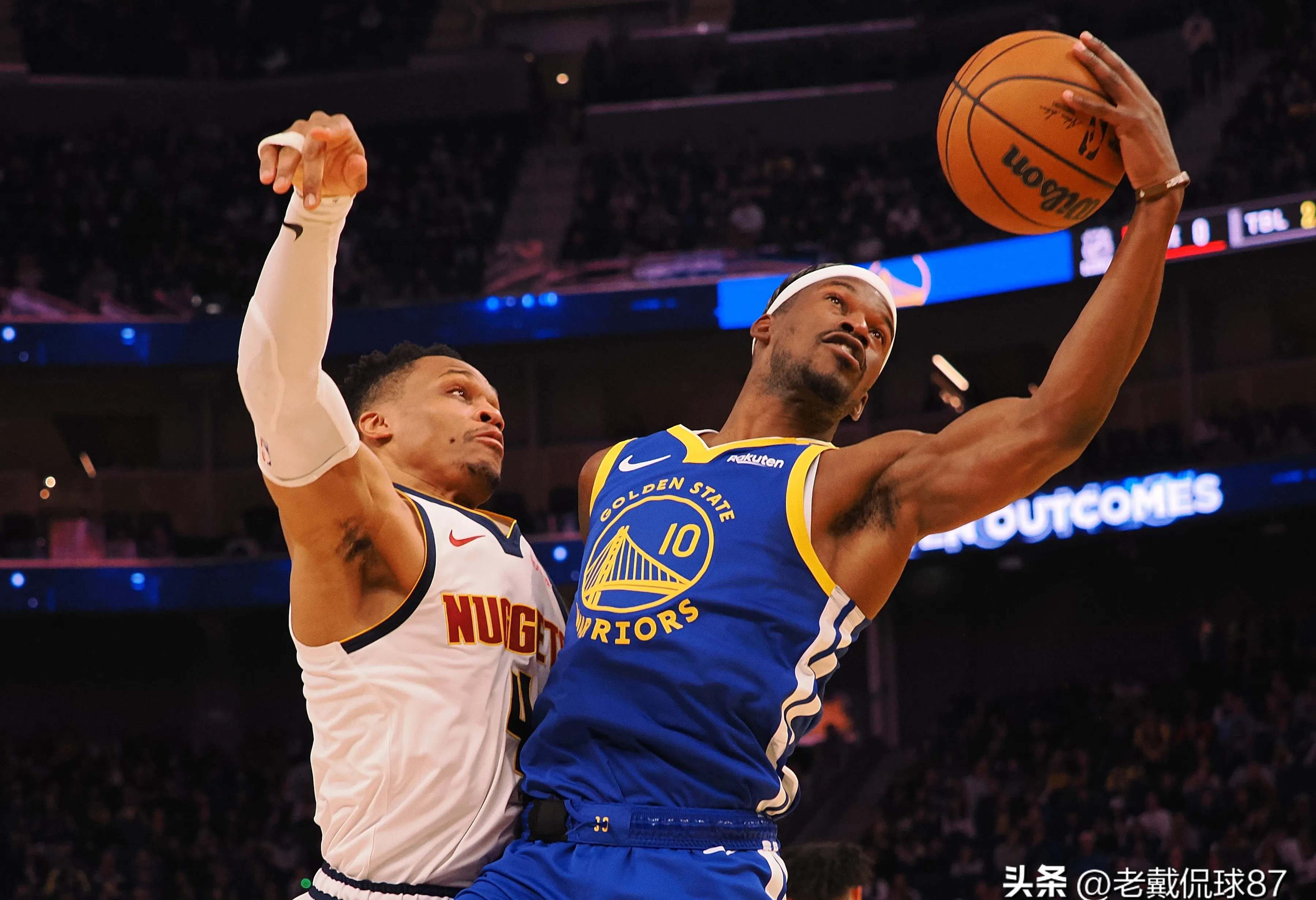 掘金取得胜利，前锋持续高效的简单介绍