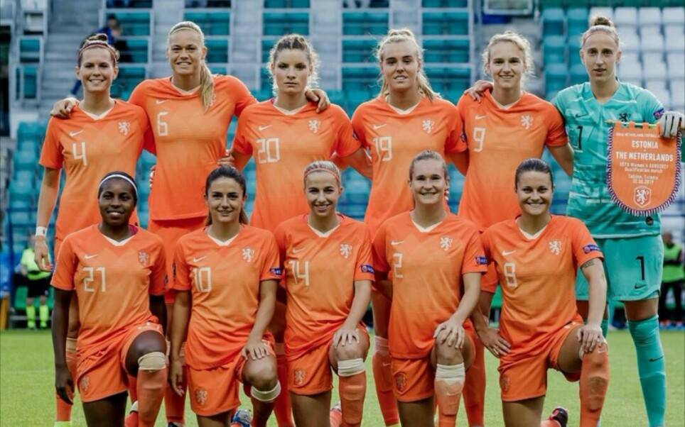 开云体育登录-激情飞扬！欧预赛中球员充分展现实力的简单介绍