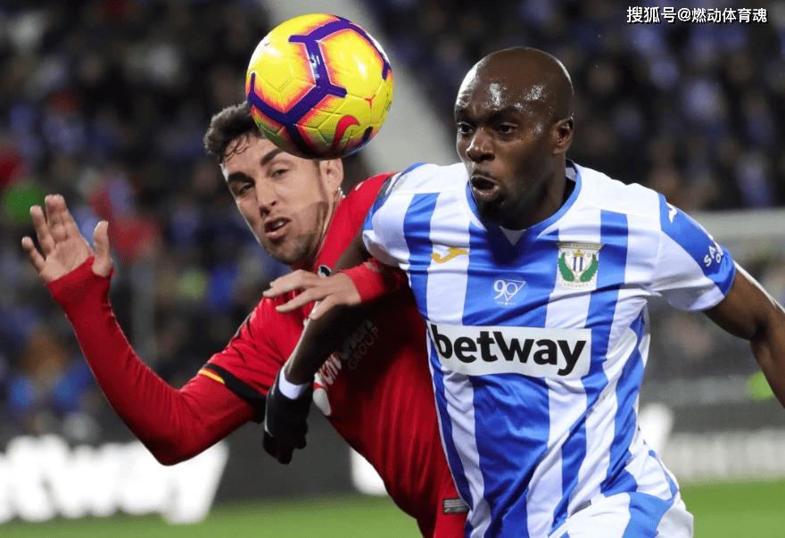 开云平台-瓦伦西亚主场大胜，结束连续两场不胜的简单介绍