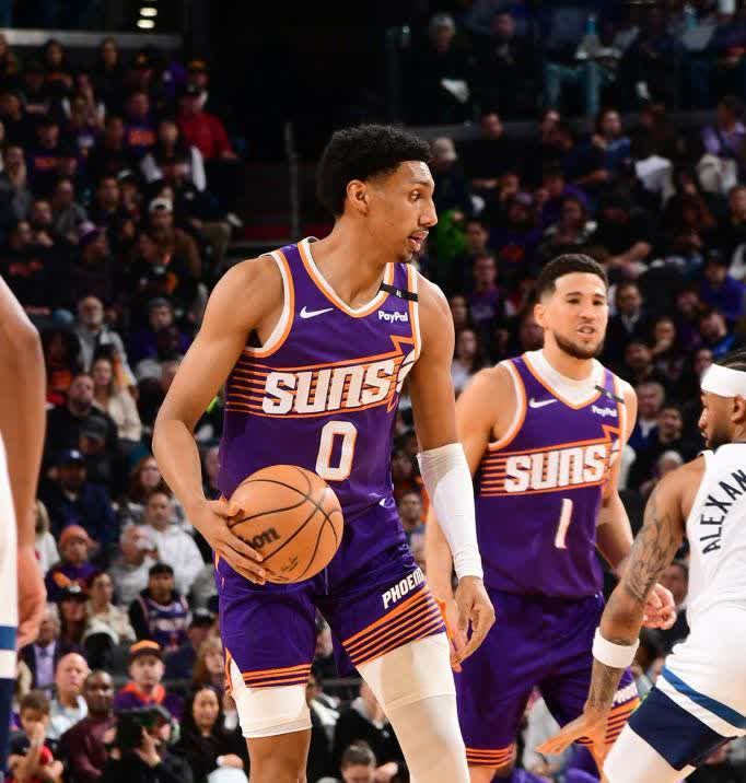 开云体育入口-狼队抢先击败沃特福德，表现出色的简单介绍