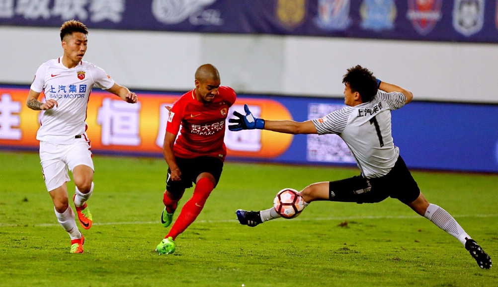 开云体育入口-包含上港客场击败富德，积分稳步上升的词条