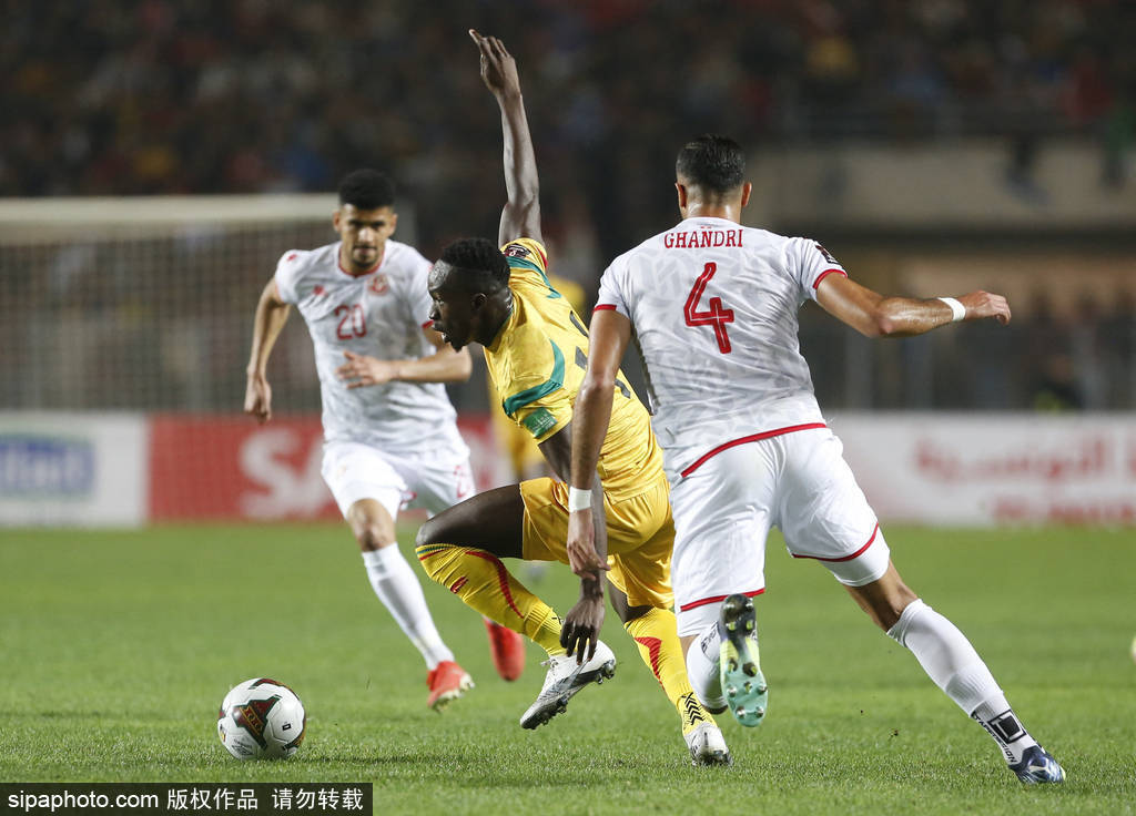 开云体育官网-包含阿尔及利亚队将遭遇一支强劲的对手的词条