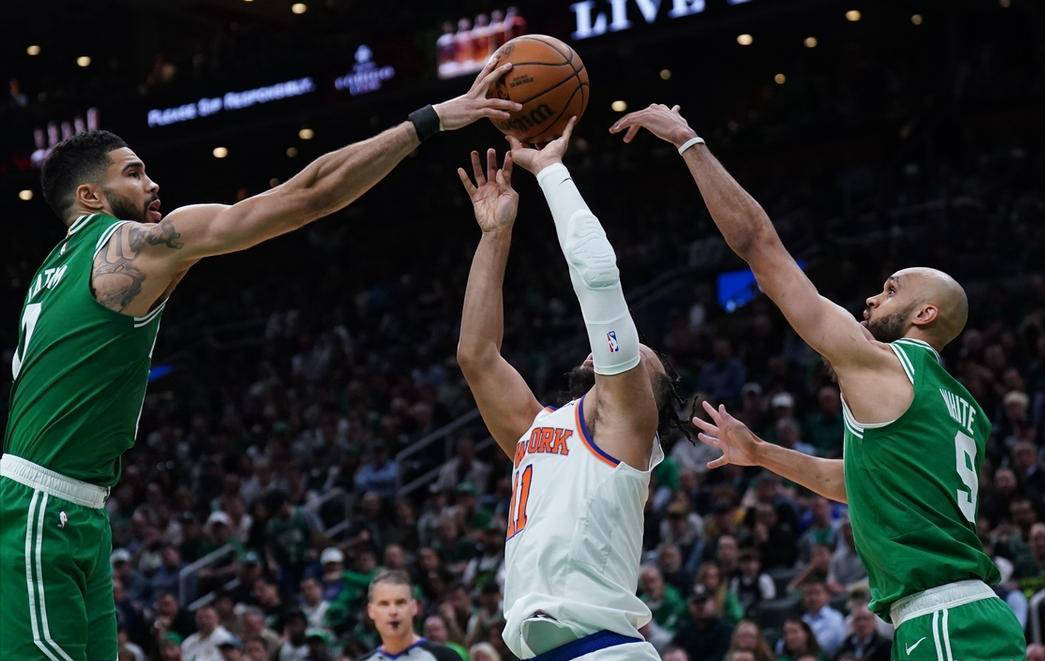 开云体育登录-火箭逆转勇士,布伦森状态火热