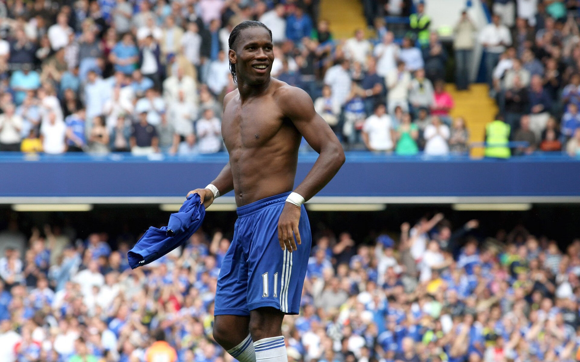 开云体育app-利拉德引力，当他掌控比赛，黄蜂的快船只能随波逐流