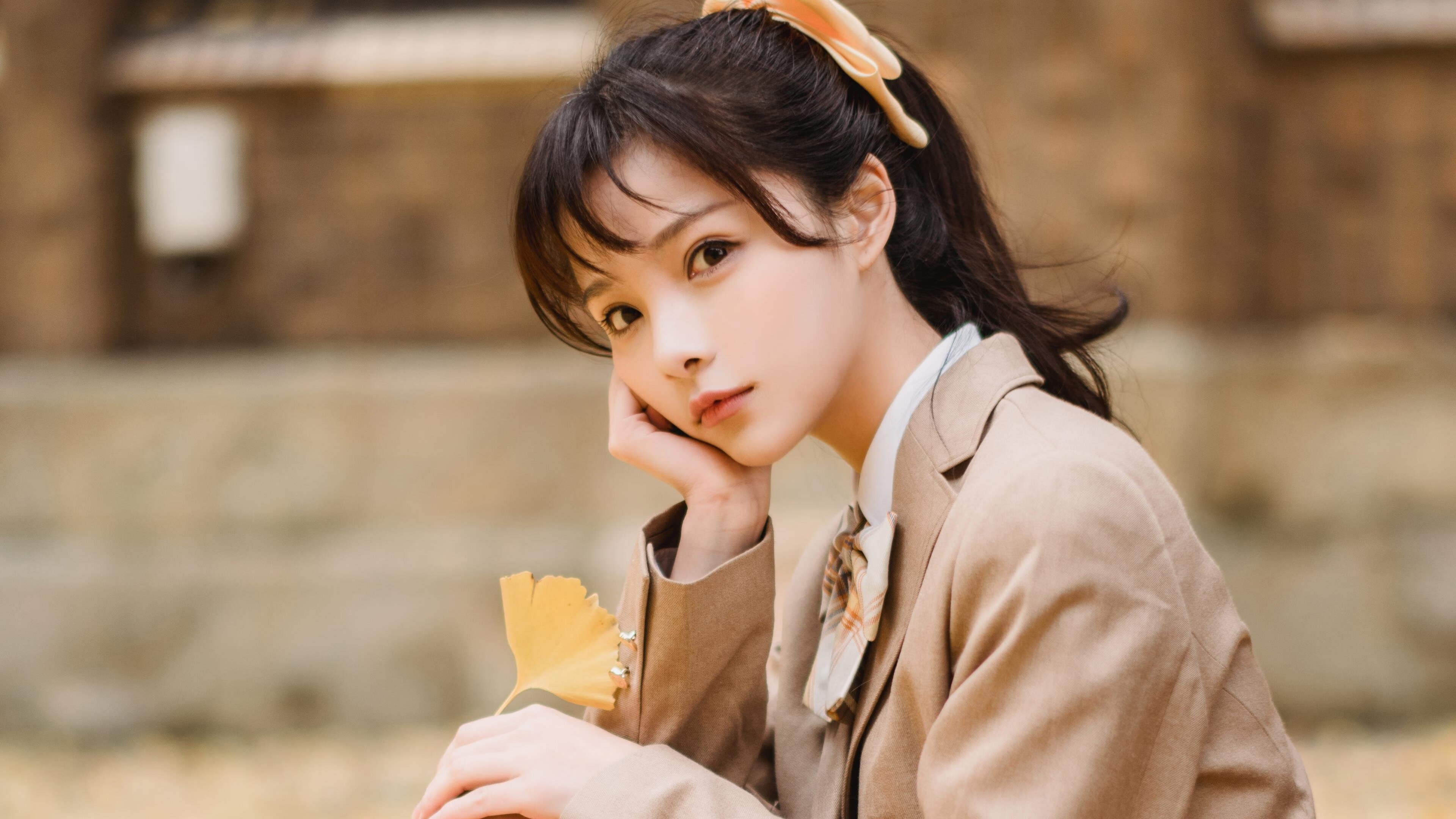 足球双线报，京多安爆发闪耀赛场，乌克兰球队全面压制尼斯展雄风